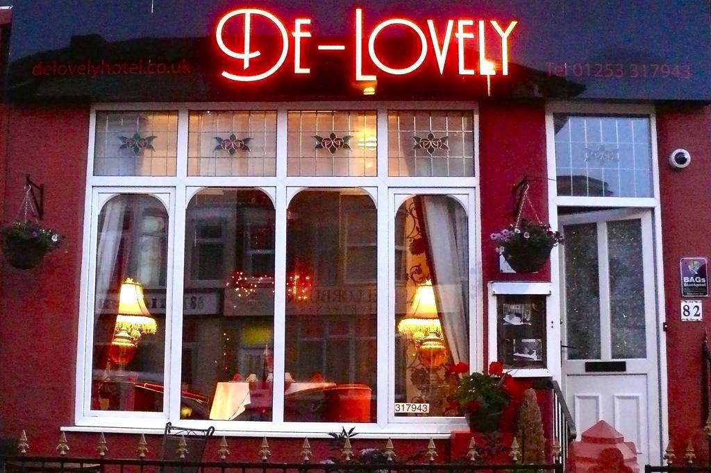 Delovely
