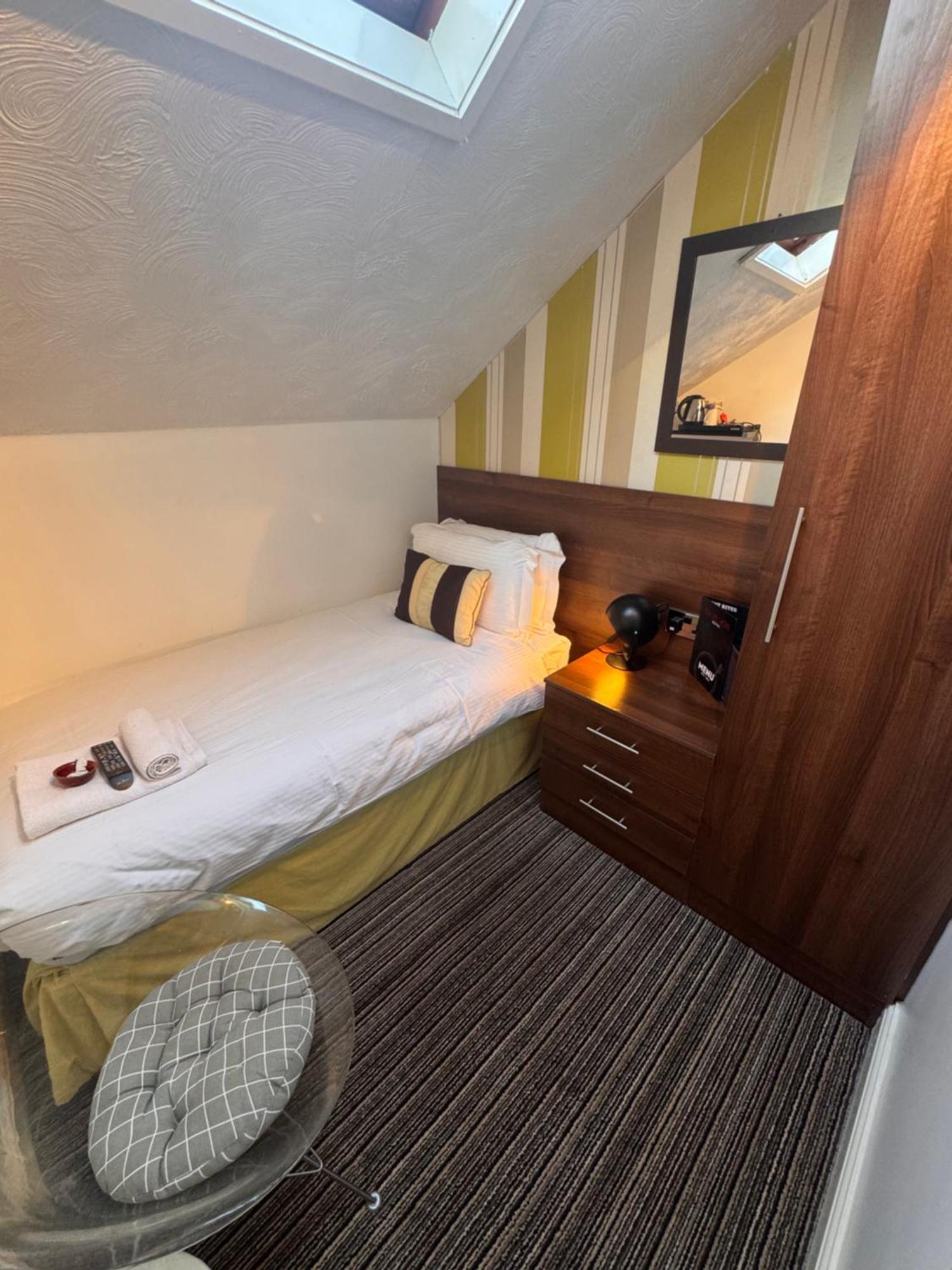 Delovely Bed & Breakfast