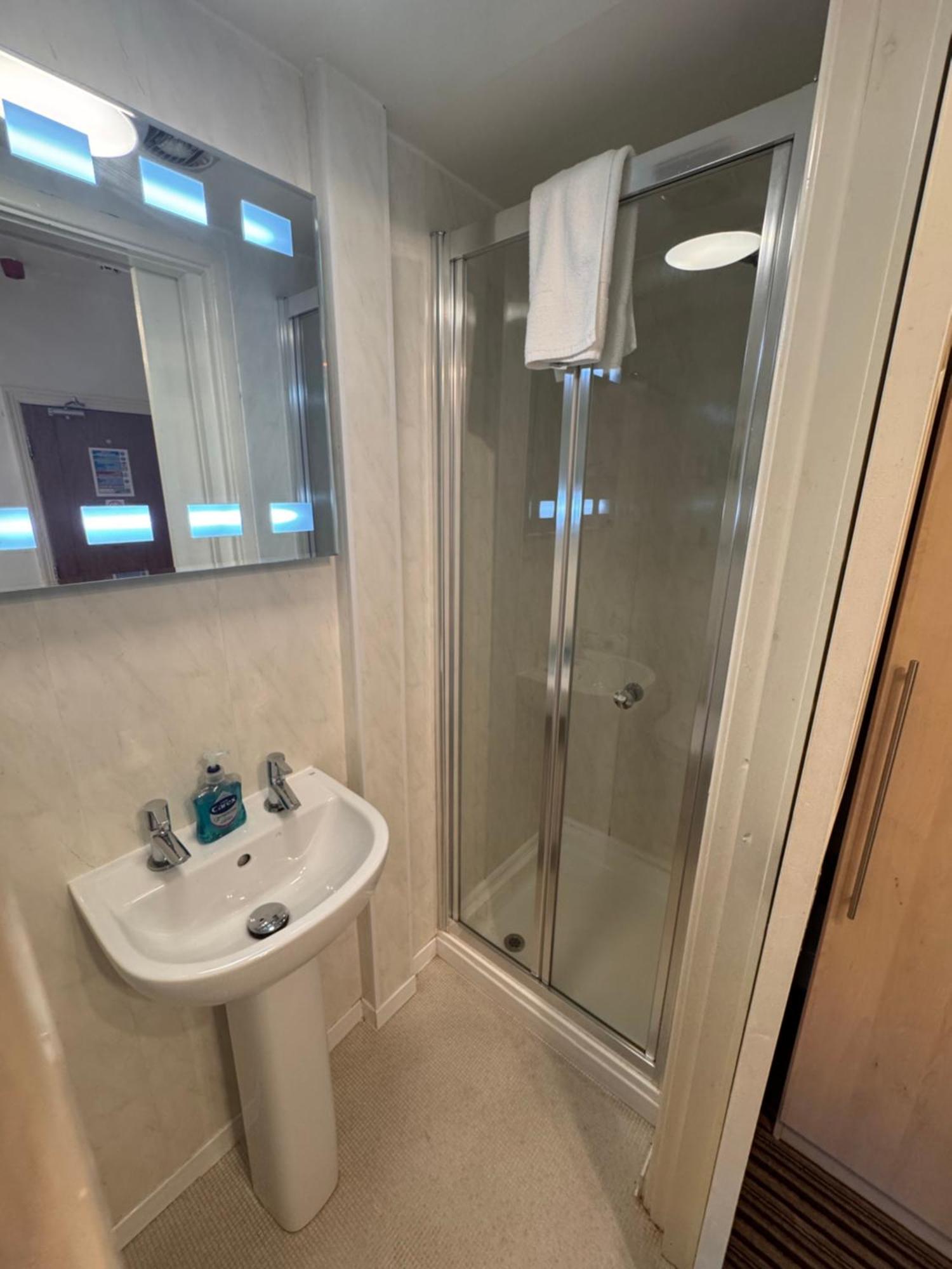 Bed & Breakfast Delovely 4*